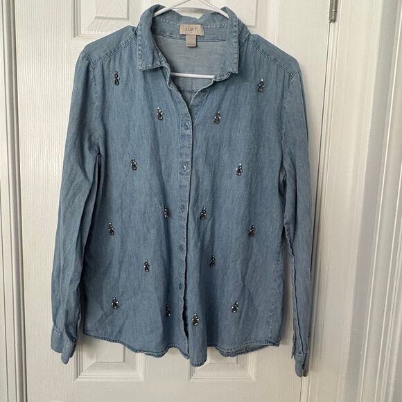 LOFT Tops - LOFT Embellished Chambray Button Down Shirt Women’s Large